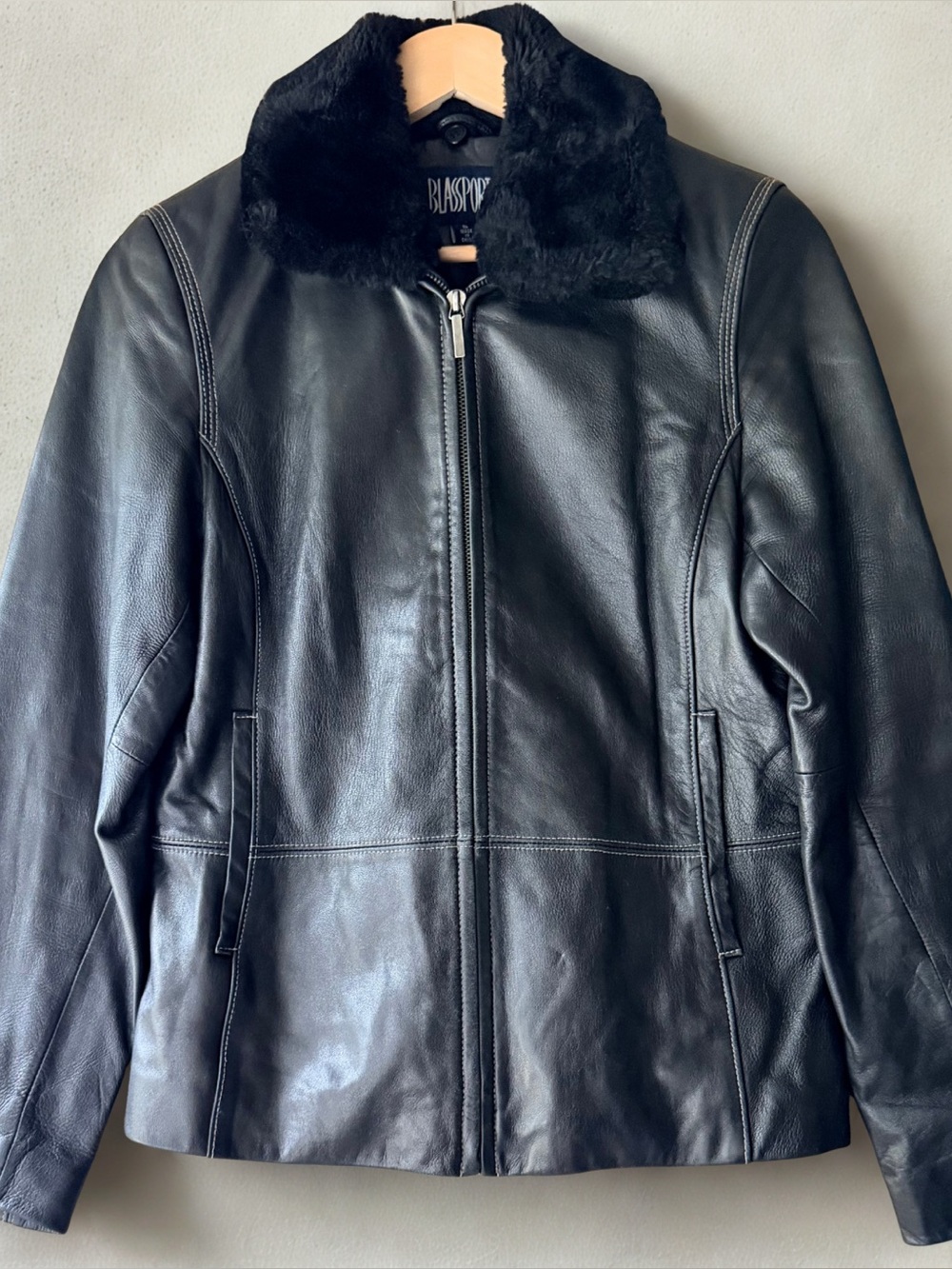 Vintage Blassport Leather Bomber Jacket Black Removable Faux Fur Collar size S